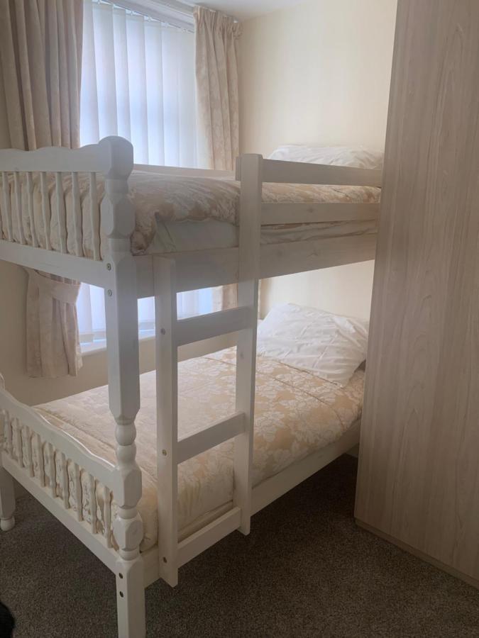 The Stafford Bed & Breakfast Blackpool Ngoại thất bức ảnh
