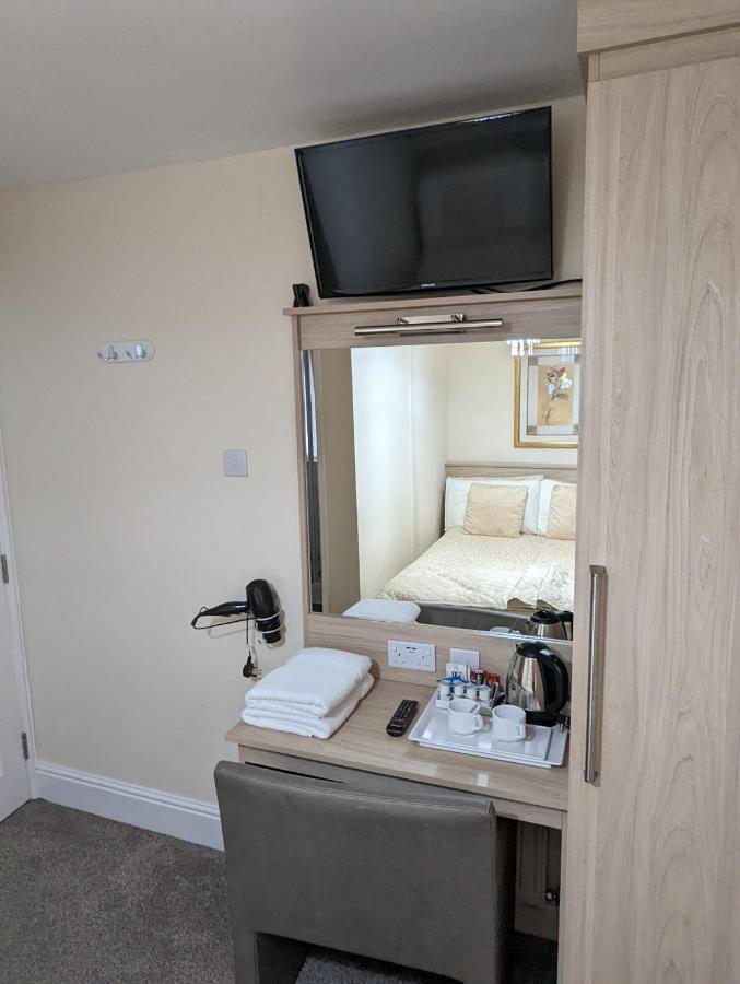 The Stafford Bed & Breakfast Blackpool Ngoại thất bức ảnh